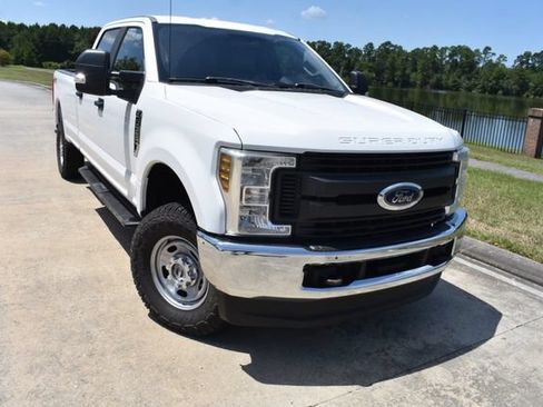 Used 2019 Ford F350 XL w/ Power Equipment Group AWD/4WD image 2