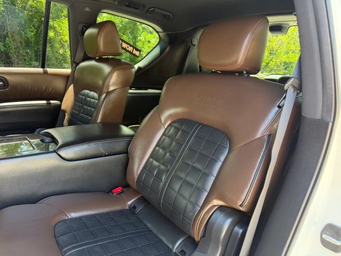 Used 2020 Nissan Armada Platinum w/ Platinum Reserve Package RWD image 29