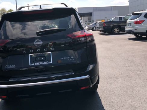 New 2026 Nissan Rogue Platinum w/ Platinum Premium Package image 7