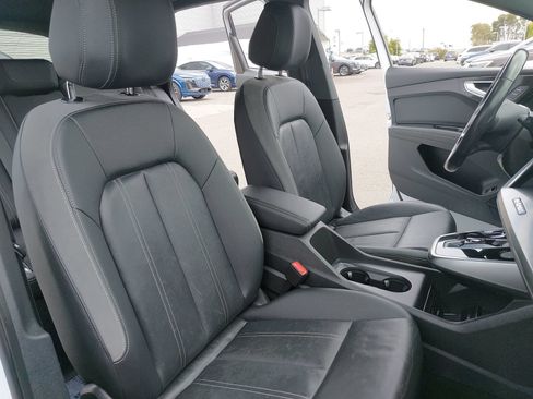 Certified 2023 Audi Q4 e-tron Premium w/ Convenience Package AWD/4WD image 10