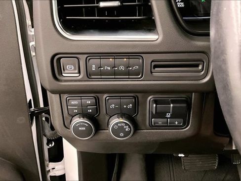 Used 2021 Chevrolet Tahoe RST w/ Max Trailering Package AWD/4WD image 41