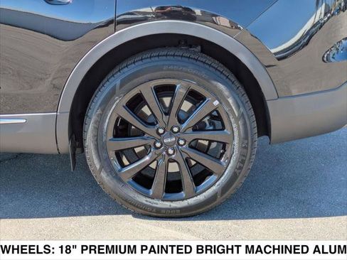 Used 2023 Lincoln Nautilus Reserve w/ Monochromatic Package image 8