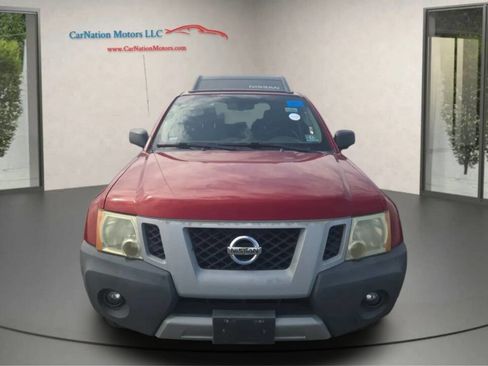 Used 2010 Nissan Xterra SE image 1
