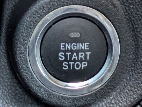 Used 2024 Subaru Outback Onyx Edition image 33