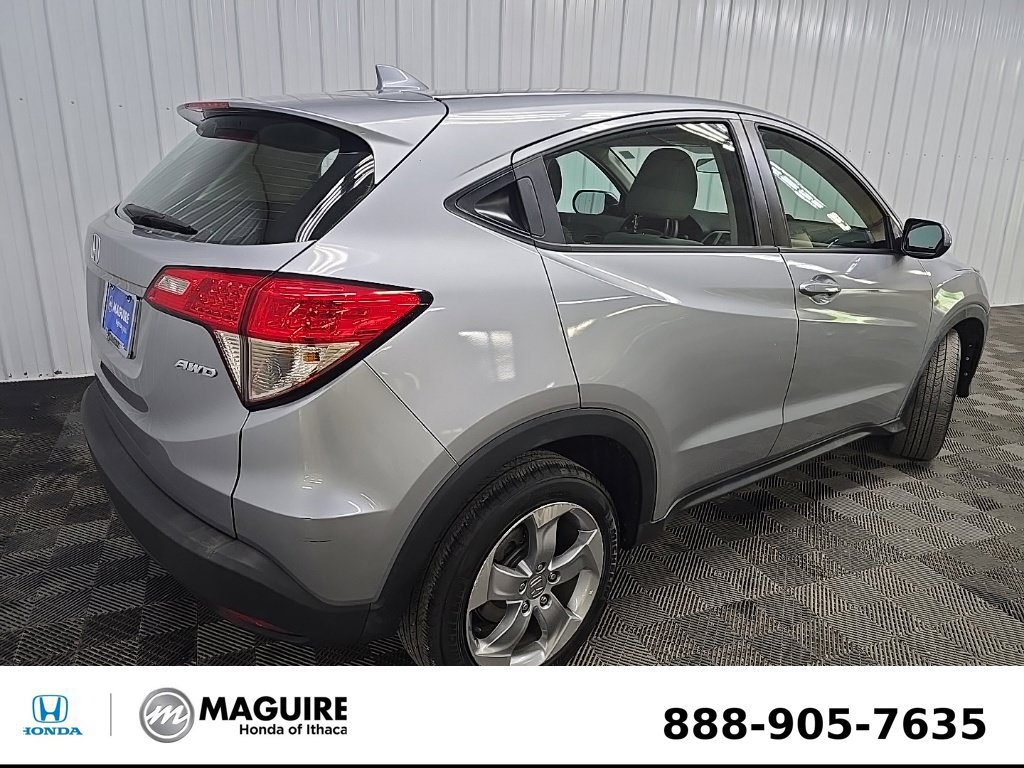 Used 2022 Honda HR-V LX image 10