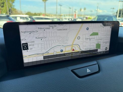 Used 2025 MAZDA CX-70 Plug-In Hybrid w/ Premium Pkg image 19