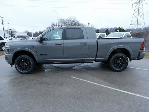 New 2026 RAM 3500 Limited image 11