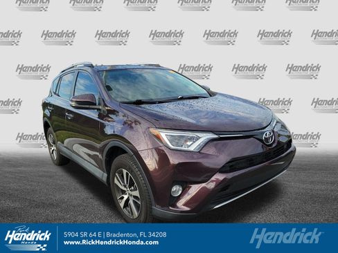 Used 2016 Toyota RAV4 XLE FWD image 1