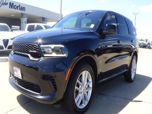 Certified 2025 Dodge Durango GT w/ Trailer Tow Group IV AWD/4WD image 2