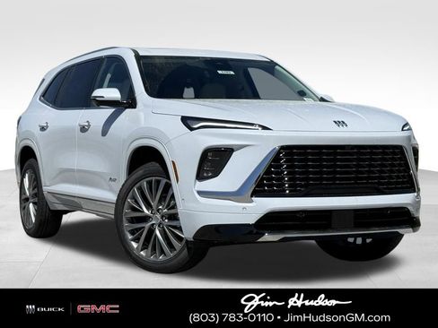 New 2026 Buick Enclave Avenir image 1