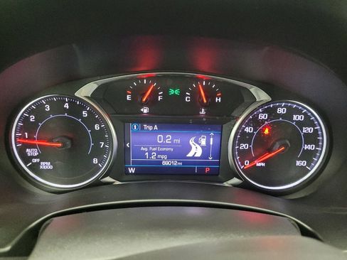 Used 2022 GMC Terrain SLE w/ Driver Convenience Package image 23