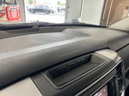 Used 2022 RAM 1500 Classic SLT w/ Protection Group AWD/4WD image 46