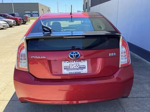 Used 2015 Toyota Prius Two FWD image 12
