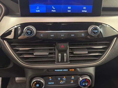 Certified 2022 Ford Escape SE AWD/4WD image 14