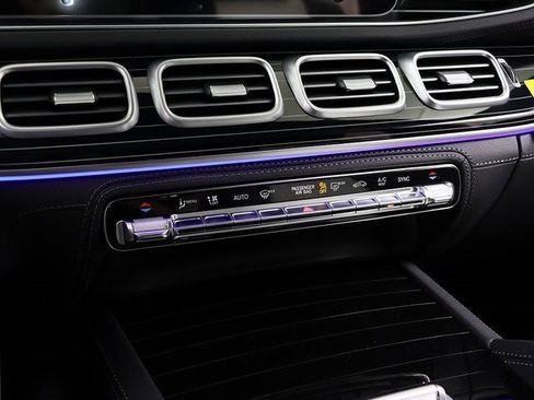 New 2026 Mercedes-Benz GLE 450 4MATIC image 25