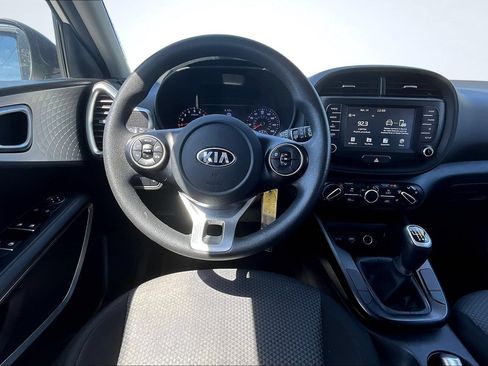 Used 2021 Kia Soul LX FWD image 6