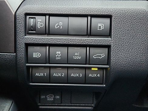 Used 2026 Toyota 4Runner TRD Off-Road Premium w/ Tow Technology Package AWD/4WD image 16