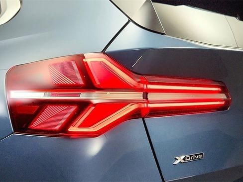 New 2026 BMW X3 xDrive30 w/ Convenience Package image 30