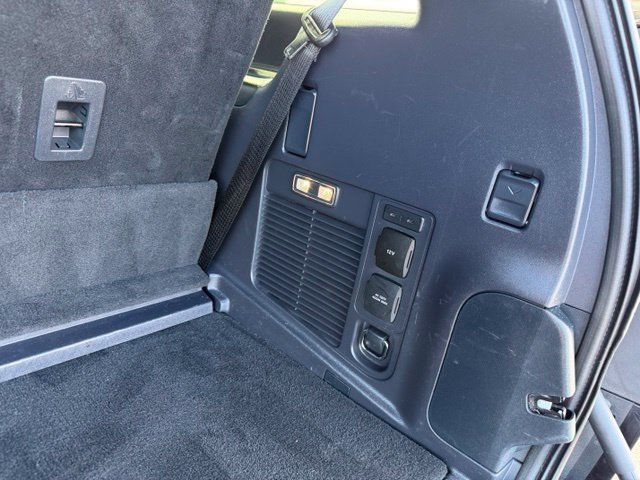 Used 2025 Ford Expedition Platinum w/ Stealth Performance Package AWD/4WD image 13