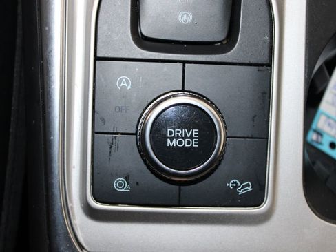 Used 2023 Ford Explorer XLT w/ Equipment Group 202A image 30