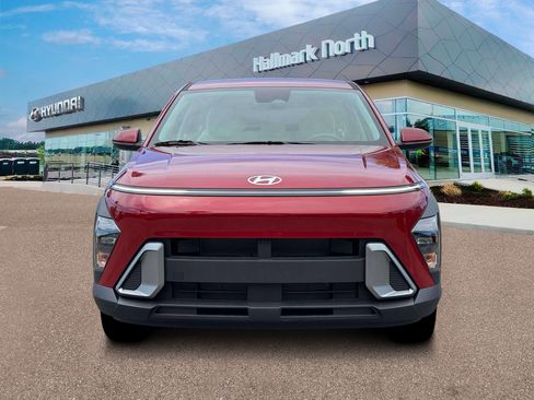New 2026 Hyundai Kona SE image 12