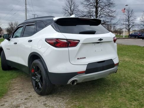 Used 2021 Chevrolet Blazer LT w/ Redline Edition FWD image 3