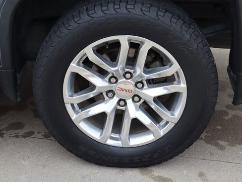 Used 2021 GMC Sierra 1500 SLT RWD image 29