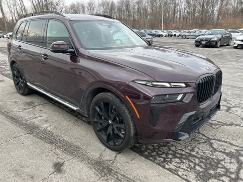 Certified 2023 BMW X7 xDrive40i w/ M Sport Package image 7
