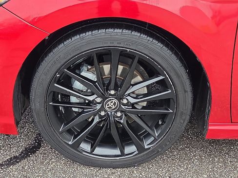 Used 2022 Toyota Camry XSE image 7