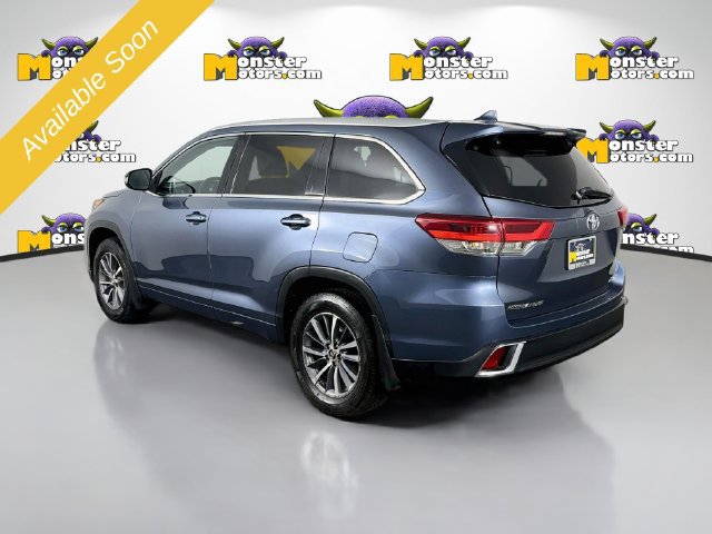 Used 2018 Toyota Highlander XLE AWD/4WD image 7