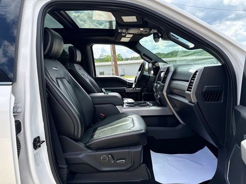 Used 2019 Ford F350 Platinum w/ Platinum Ultimate Package AWD/4WD image 50