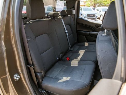 Used 2023 Chevrolet Colorado W/T RWD image 12