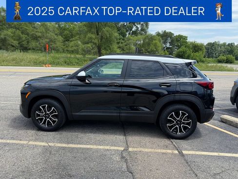 Certified 2024 Chevrolet TrailBlazer ACTIV w/ Convenience Package AWD/4WD image 2