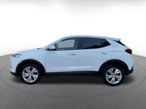Used 2025 Buick Encore GX Preferred FWD image 8