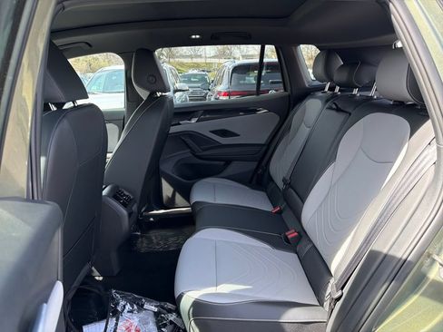 New 2026 Volkswagen Tiguan SE R-Line AWD/4WD image 29