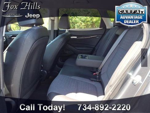 Used 2024 Kia Seltos S AWD/4WD image 11