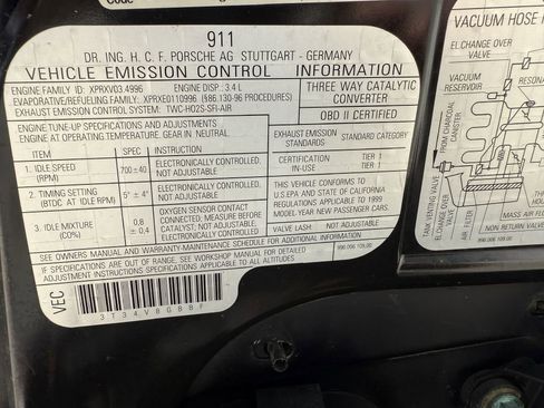 Used 2000 Porsche 911 Carrera 4 image 27