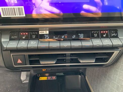 New 2026 Toyota Camry XLE image 25