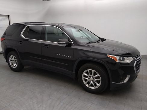 Used 2019 Chevrolet Traverse LT FWD image 11