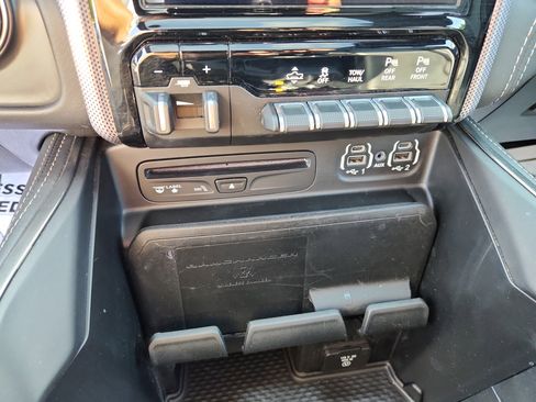 Used 2019 RAM 1500 Limited image 36