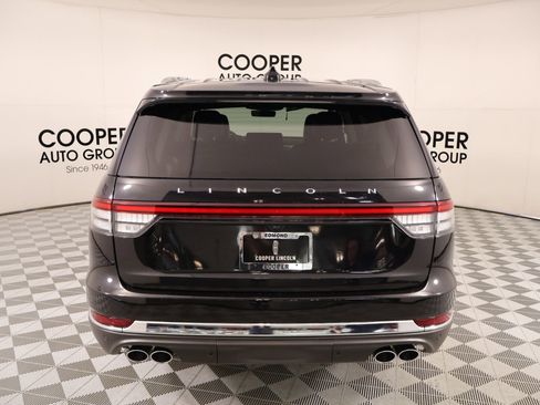 Used 2025 Lincoln Aviator AWD w/ Equipment Group 101A image 23