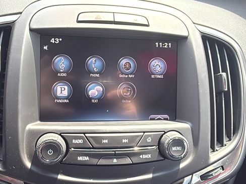 Used 2015 Buick LaCrosse Leather FWD image 17