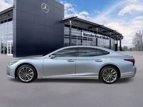 Used 2023 Lexus LS 500 w/ Interior Upgrade Package image 6