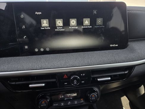 Used 2026 Nissan Kicks SV FWD image 13