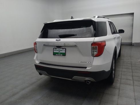 Used 2022 Ford Explorer Limited w/ Equipment Group 301A RWD image 9