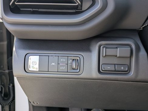 Used 2026 Chevrolet Silverado EV LT w/ Plus Package image 22