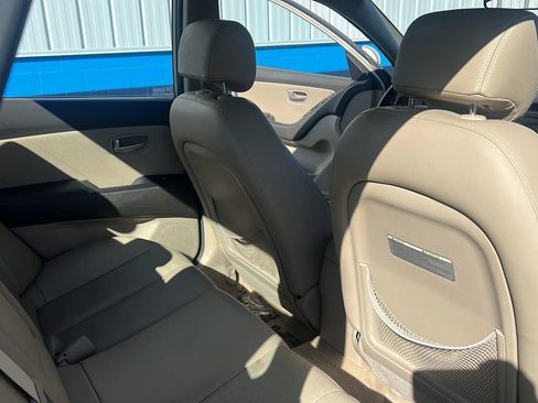Used 2007 Hyundai Elantra SE image 16