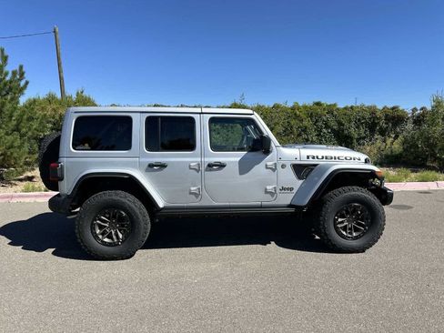 New 2024 Jeep Wrangler Unlimited Rubicon 392 image 37
