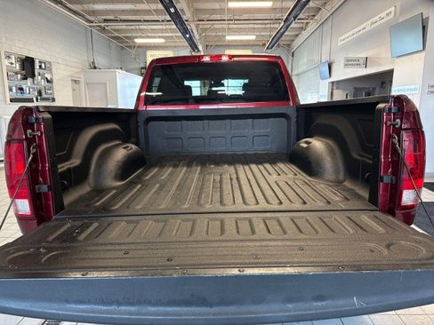 Used 2016 RAM 3500 Tradesman w/ Chrome Appearance Group image 25