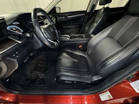 Certified 2020 Honda Civic Touring image 19